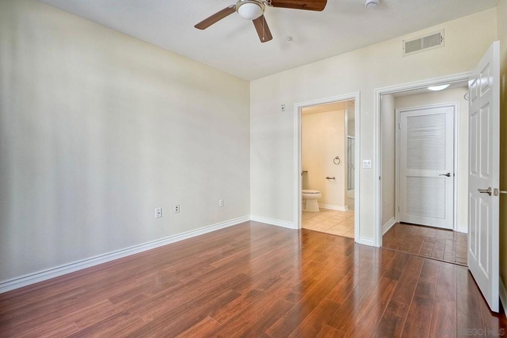 9253 Regents Road - Photo 19