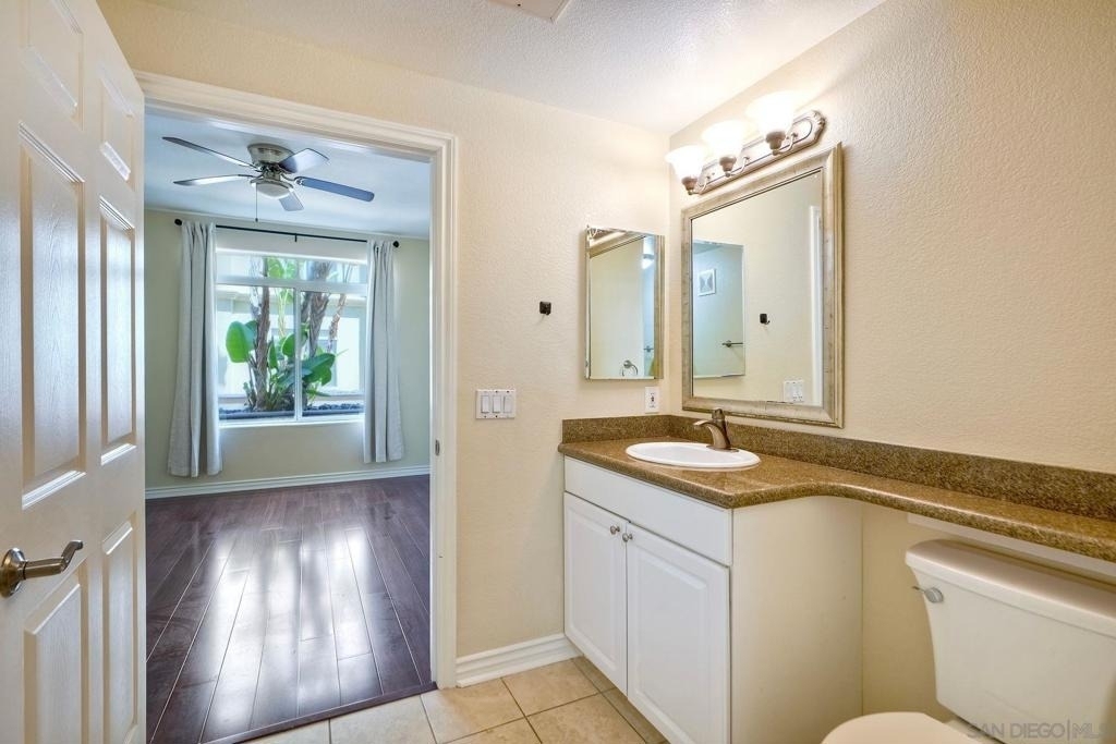 9253 Regents Road - Photo 20