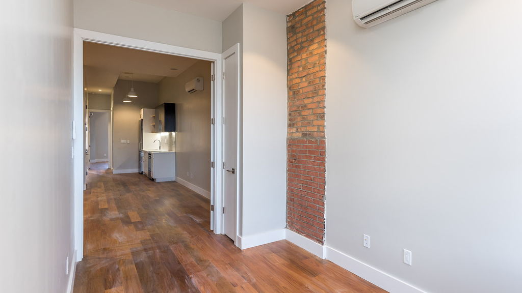 228 Kingsland Avenue - Photo 4