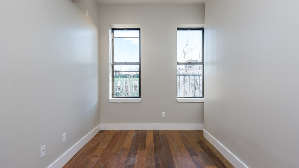 228 Kingsland Avenue - Photo 7