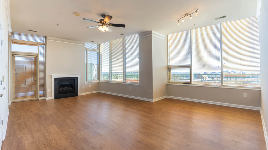 901 N. Nelson St. - Photo 10