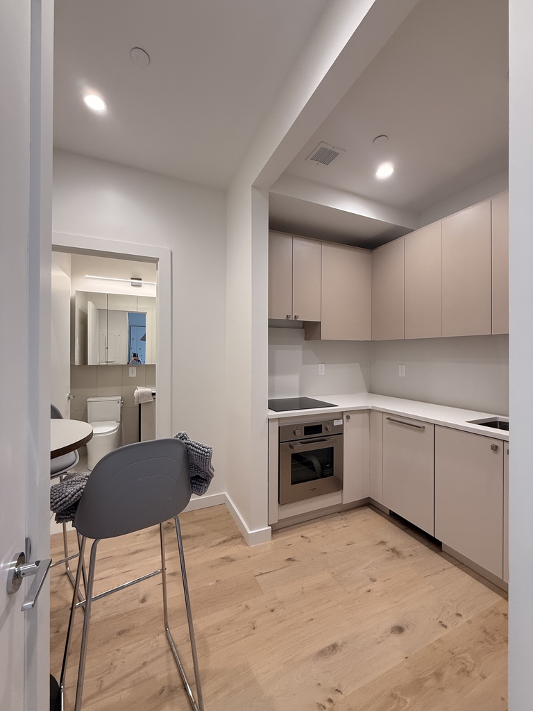 1861 Amsterdam Avenue - Photo 3
