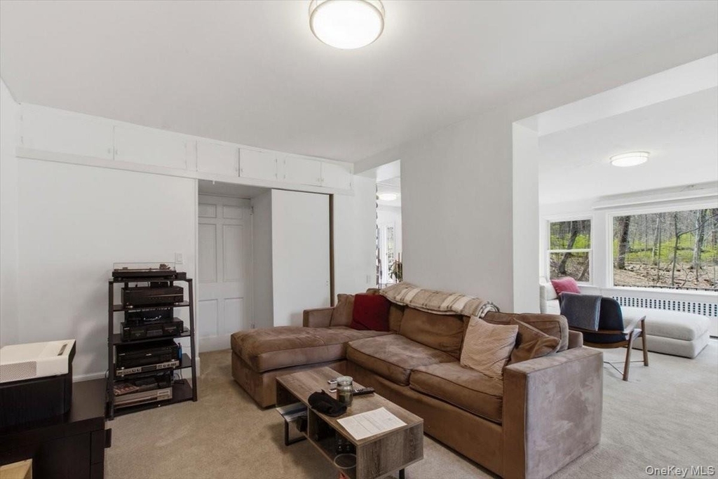 145 Saxon Woods Road - Photo 6