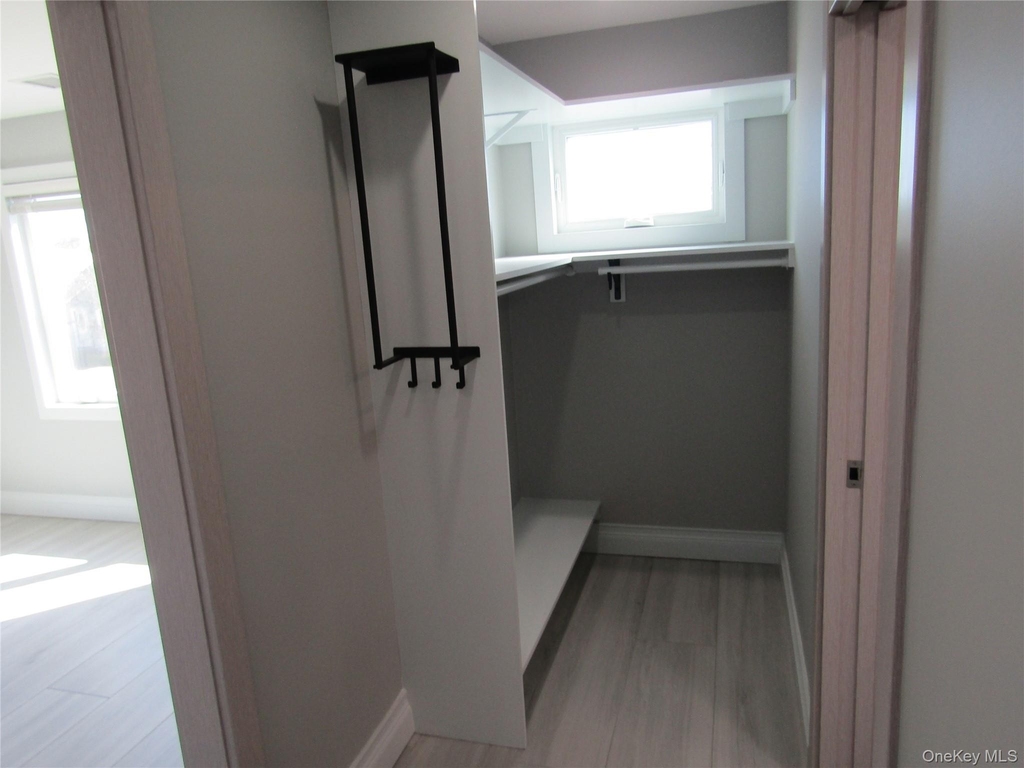 89 Kenneth Place - Photo 9