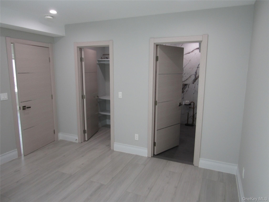 89 Kenneth Place - Photo 4