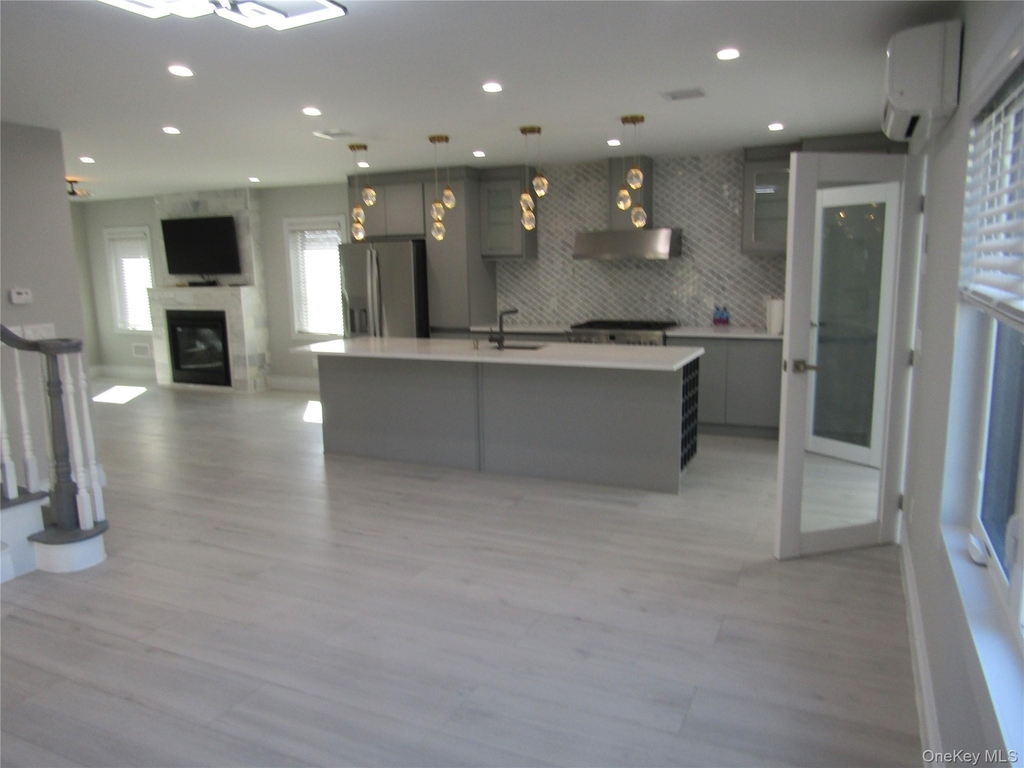 89 Kenneth Place - Photo 22