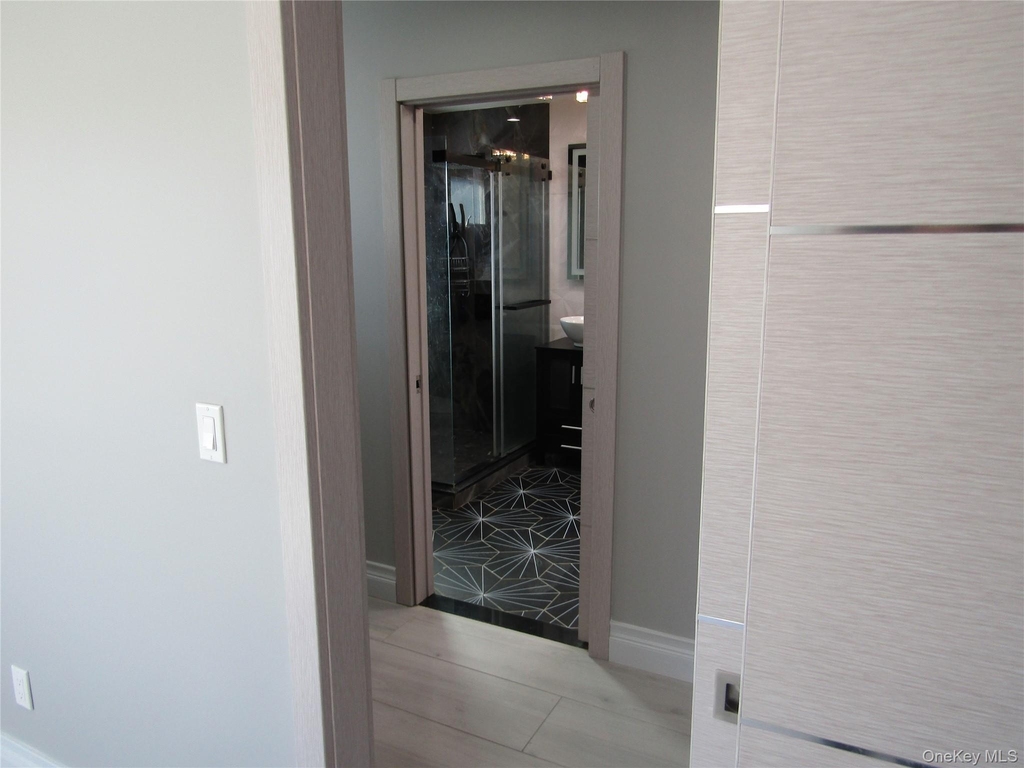 89 Kenneth Place - Photo 8