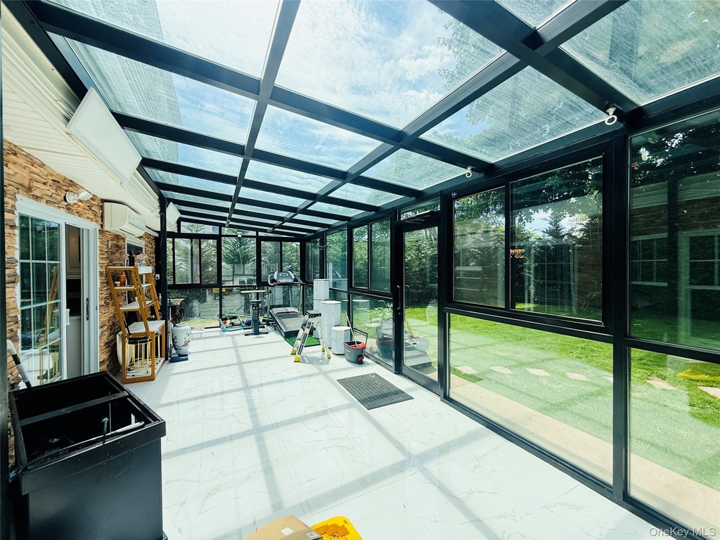 52 Miller Place - Photo 4