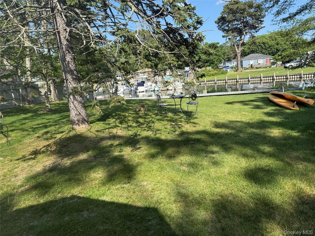18 Shinnecock Road - Photo 6