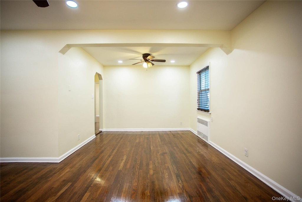 193 Nassau Boulevard - Photo 4