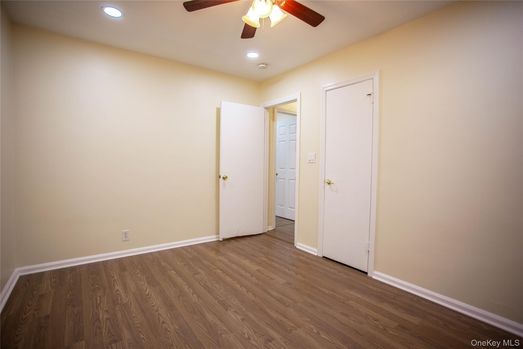193 Nassau Boulevard - Photo 12