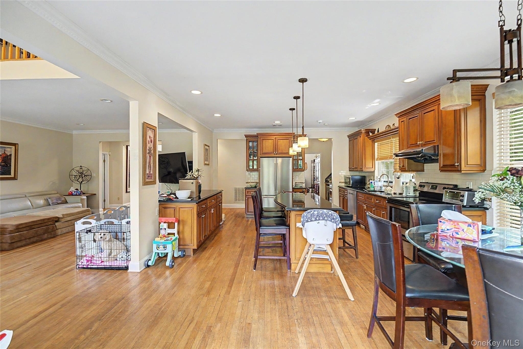 183 Oakfield Avenue - Photo 10