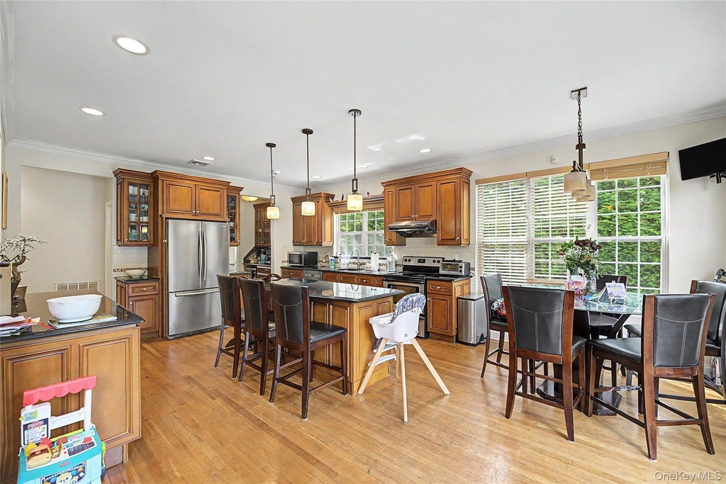 183 Oakfield Avenue - Photo 12