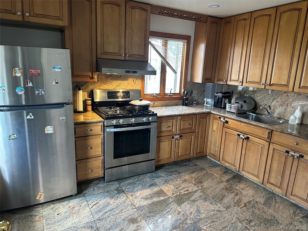 43 Malone Street - Photo 1