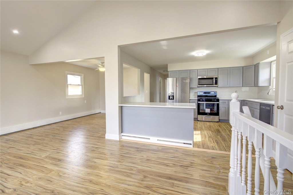 207 Catherine Avenue - Photo 4