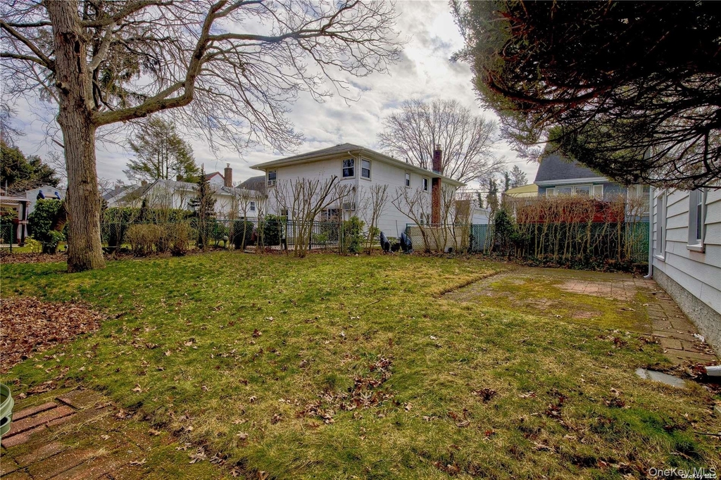 207 Catherine Avenue - Photo 20