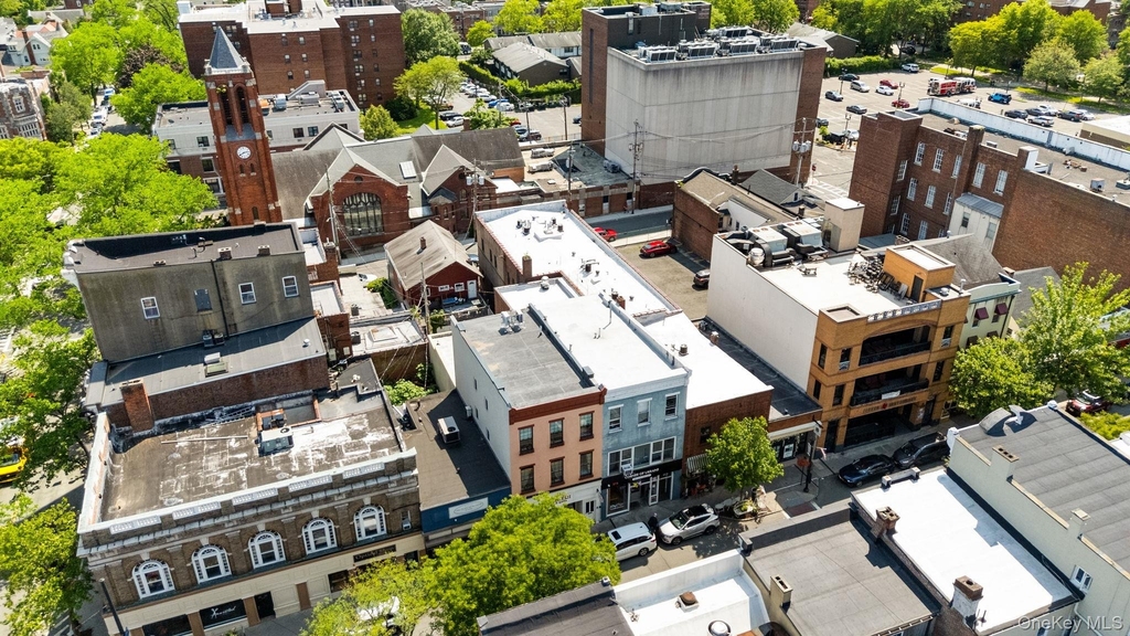 85 Main Street - Photo 12