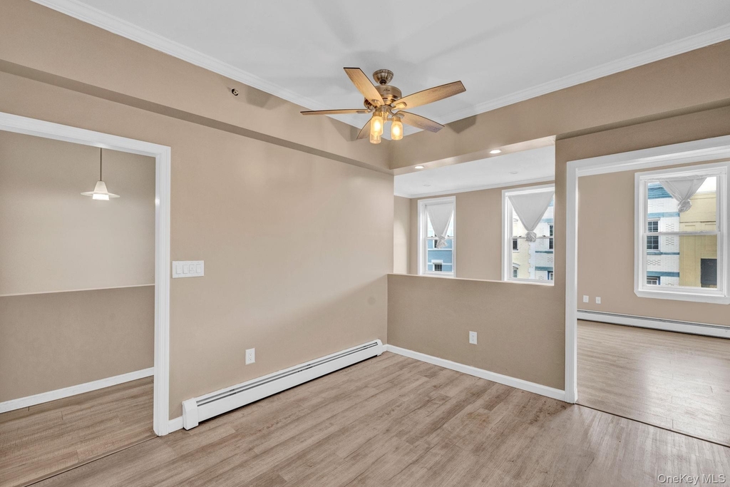 85 Main Street - Photo 5