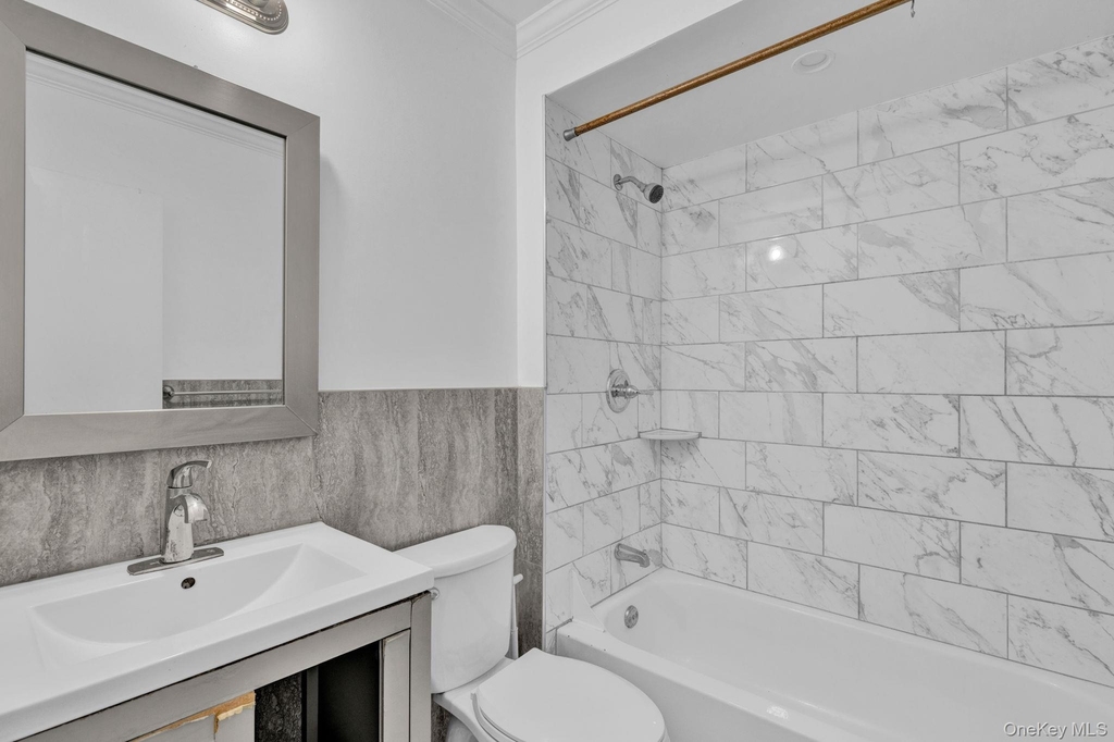 85 Main Street - Photo 10
