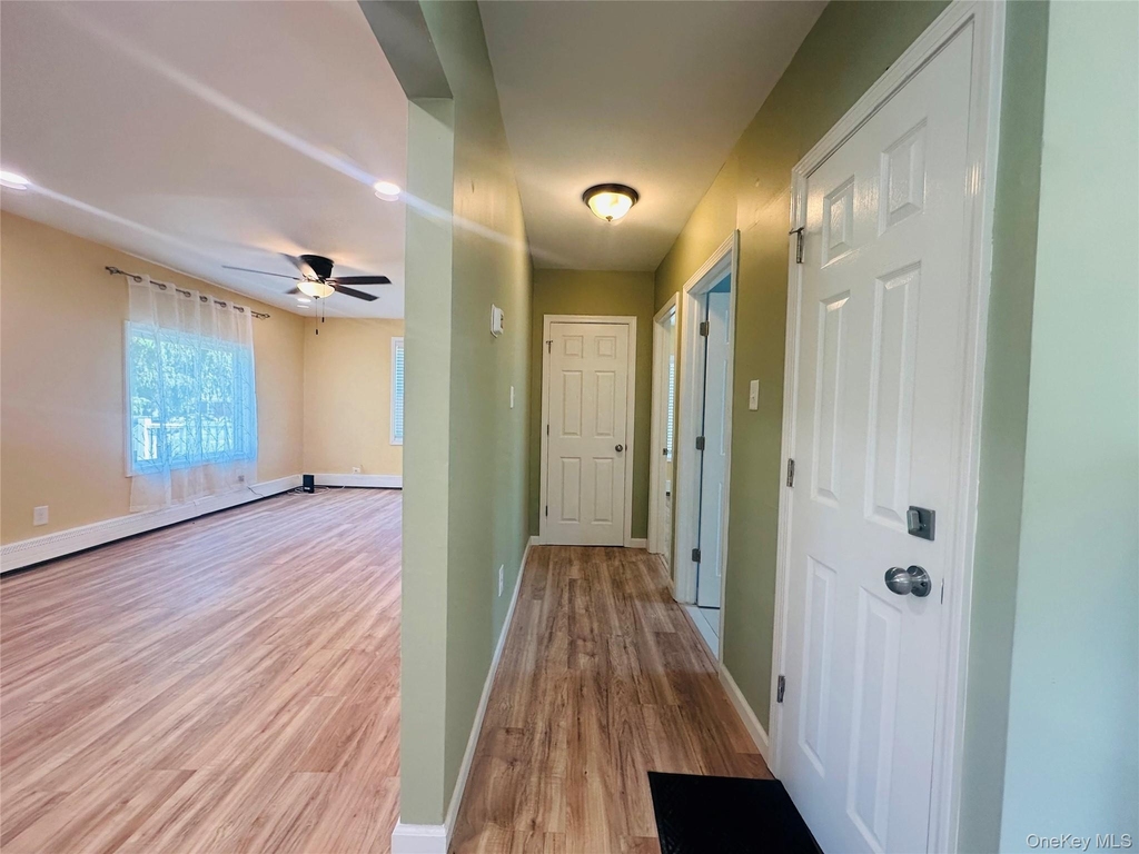 26 Spring St - Photo 10