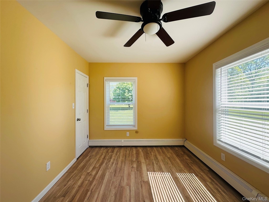 26 Spring St - Photo 11