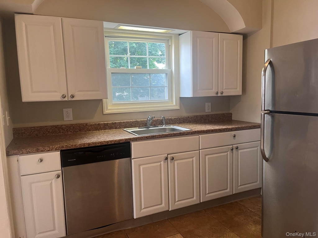 24829 Cambria Avenue - Photo 12