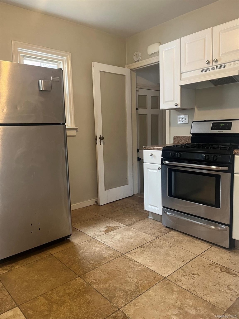 24829 Cambria Avenue - Photo 13