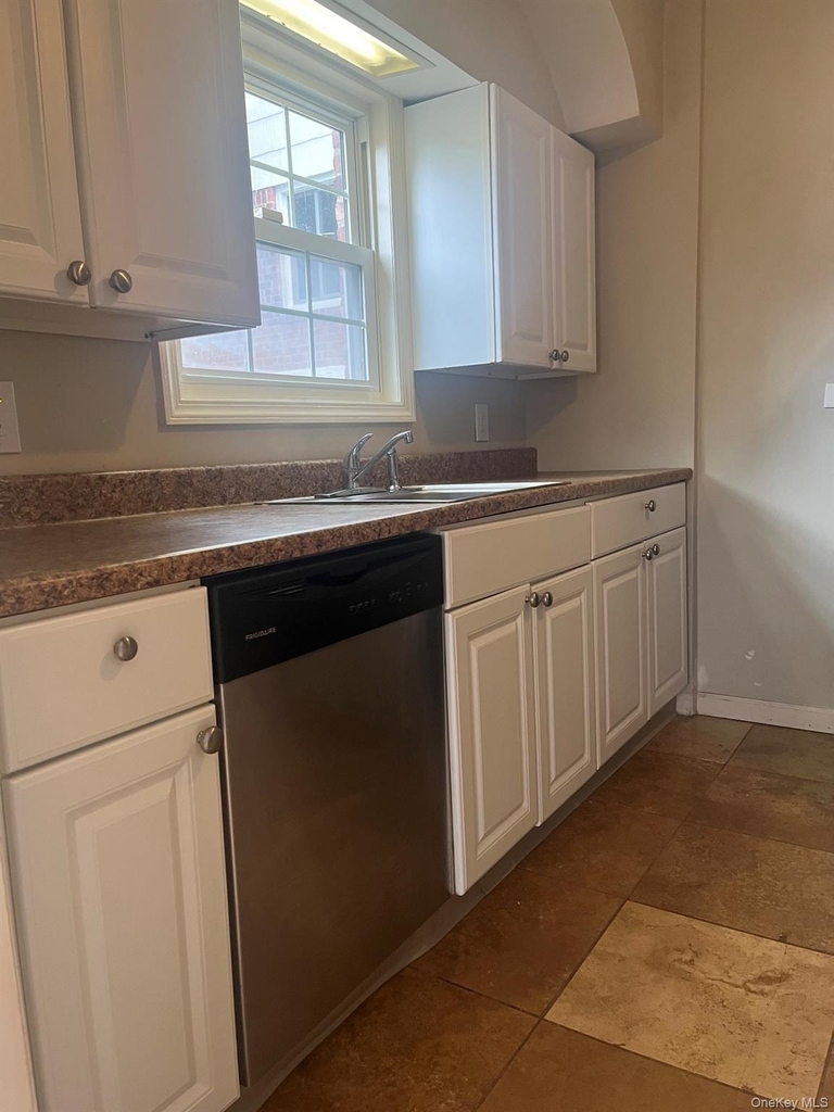 24829 Cambria Avenue - Photo 14