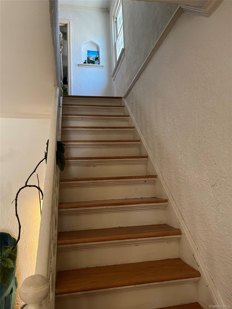 24829 Cambria Avenue - Photo 8