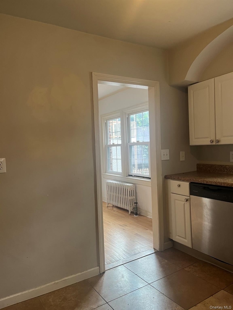 24829 Cambria Avenue - Photo 16