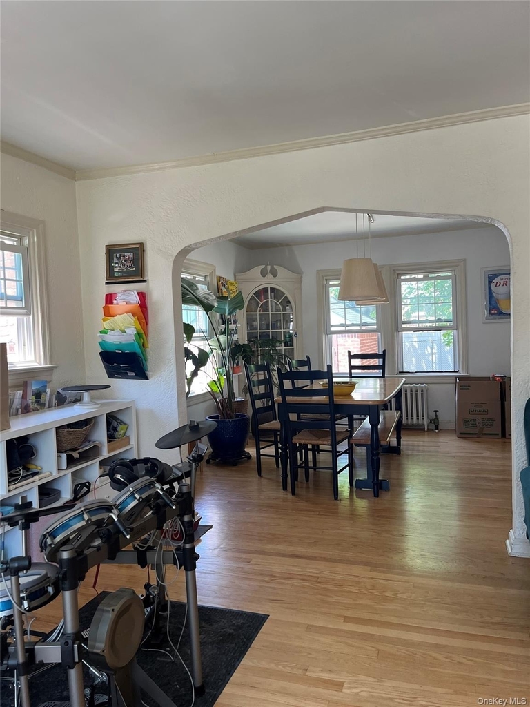 24829 Cambria Avenue - Photo 2