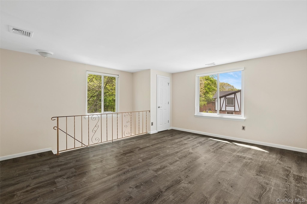 104 Birchwood Road - Photo 3