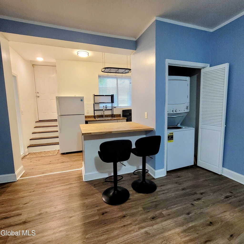 66 Hill Street - Photo 4