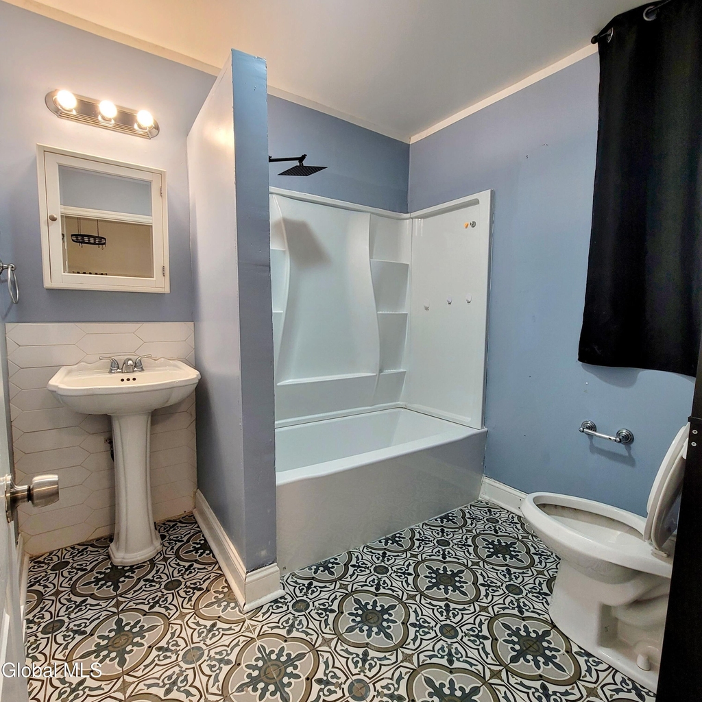 66 Hill Street - Photo 8