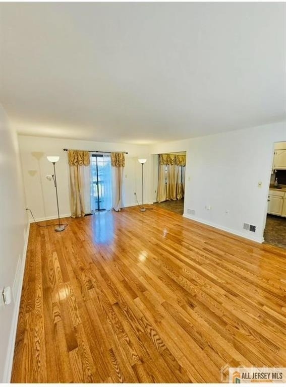144 Beverly Hill Terrace - Photo 2
