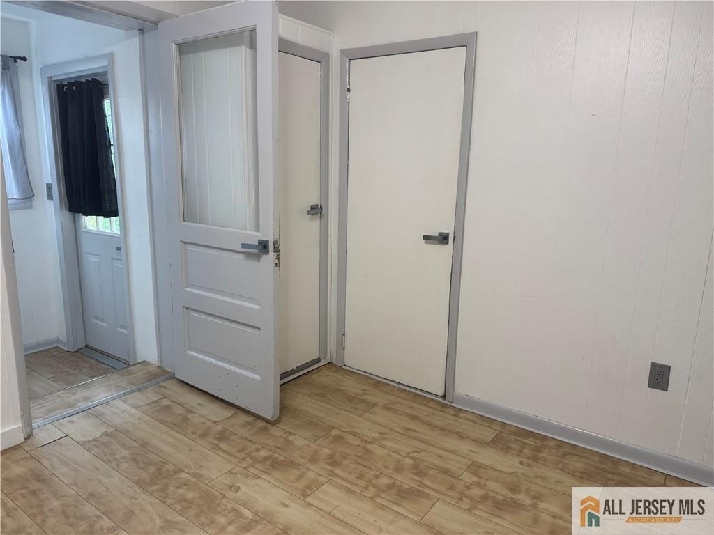 64 Whitehead Avenue - Photo 3