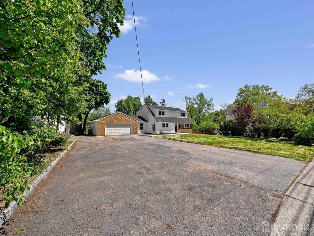 3 Meadow Road - Photo 10