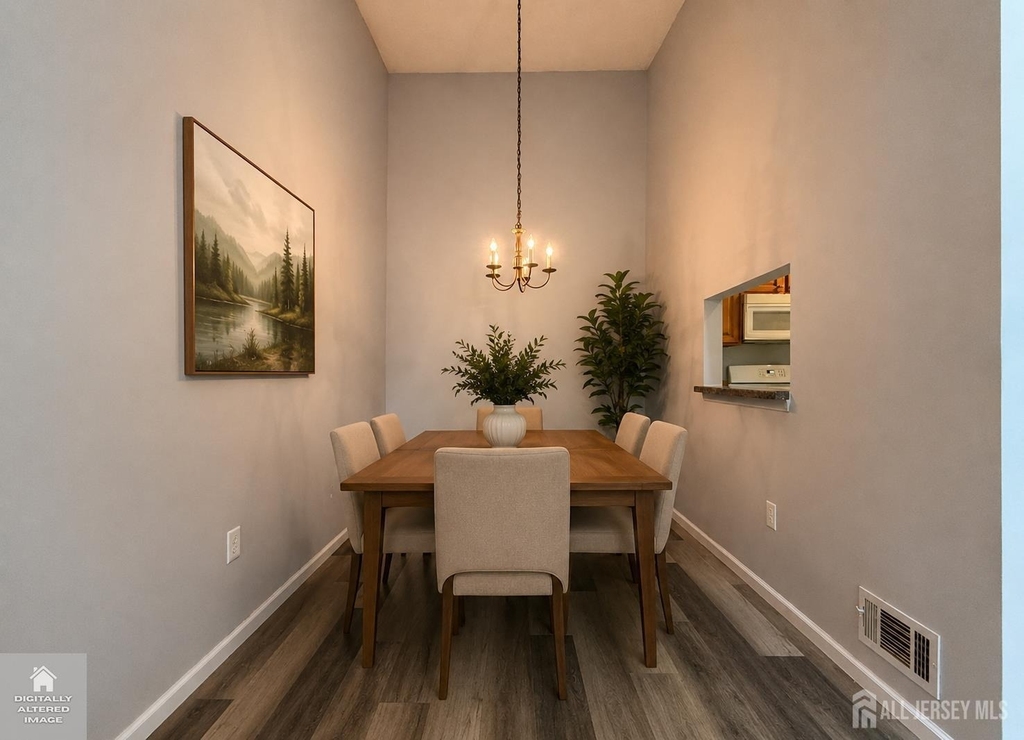 482 Danbury Lane - Photo 2