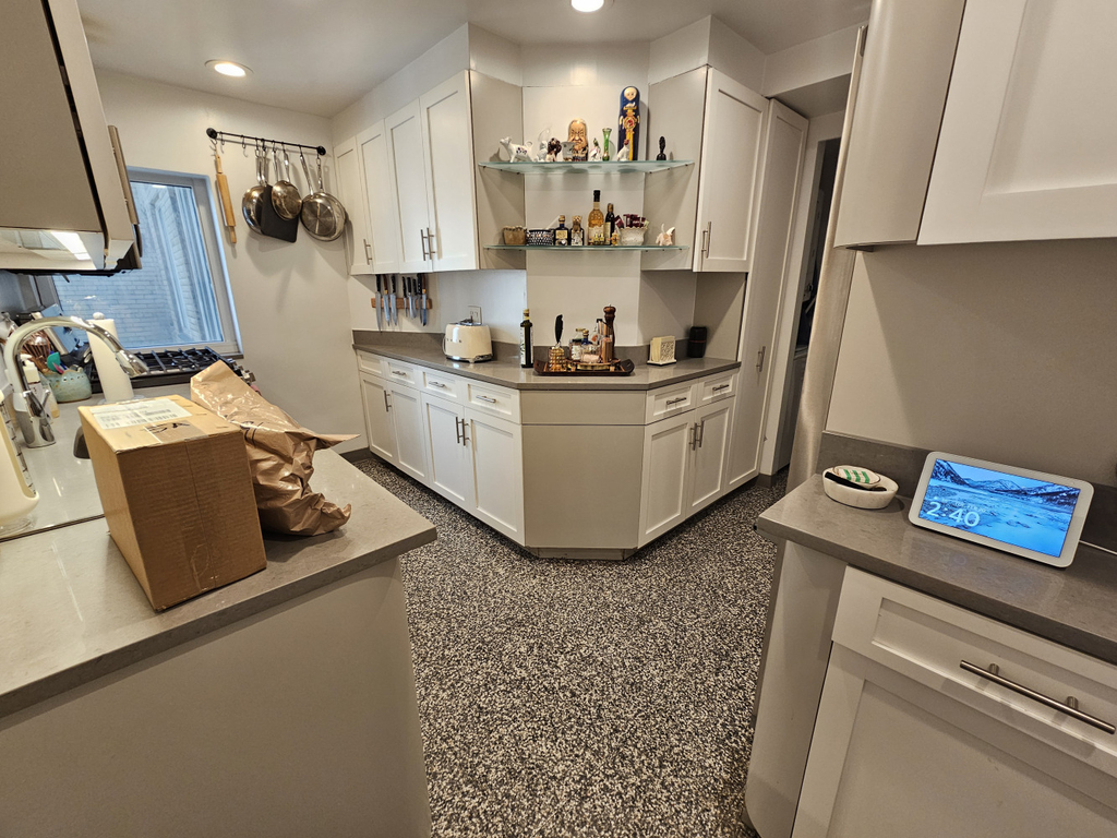 40 Central Park S - Photo 11