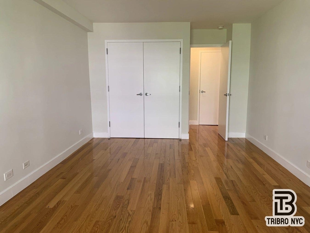 216 W 89th Street - Photo 3
