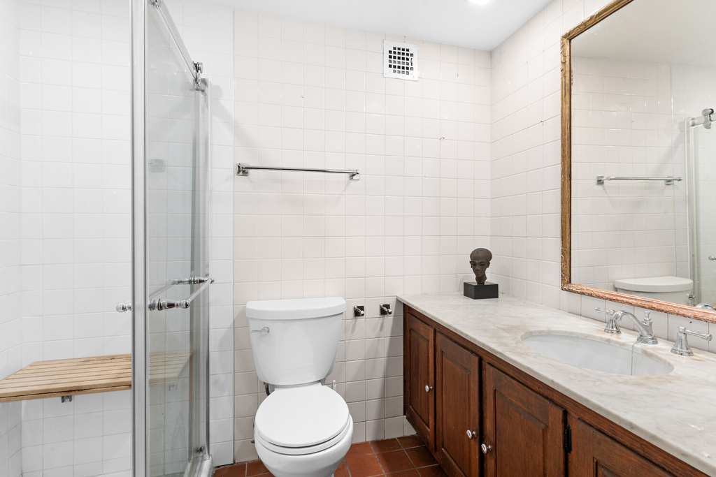 71 Horatio Street - Photo 12