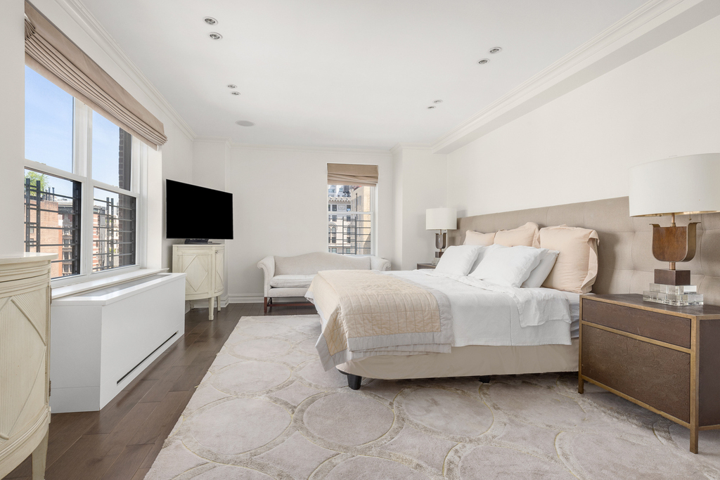 610 Park Avenue - Photo 5