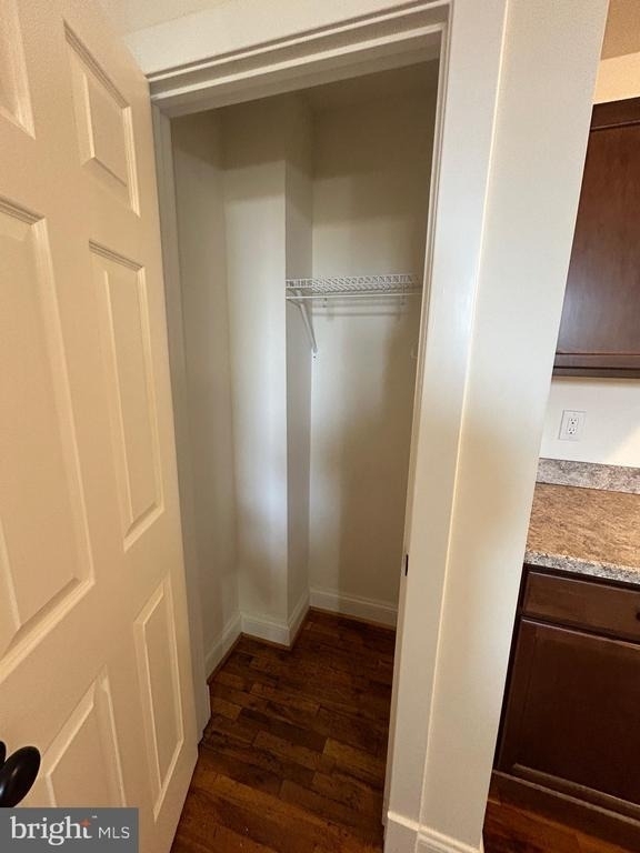 302 N Cameron Street - Photo 10