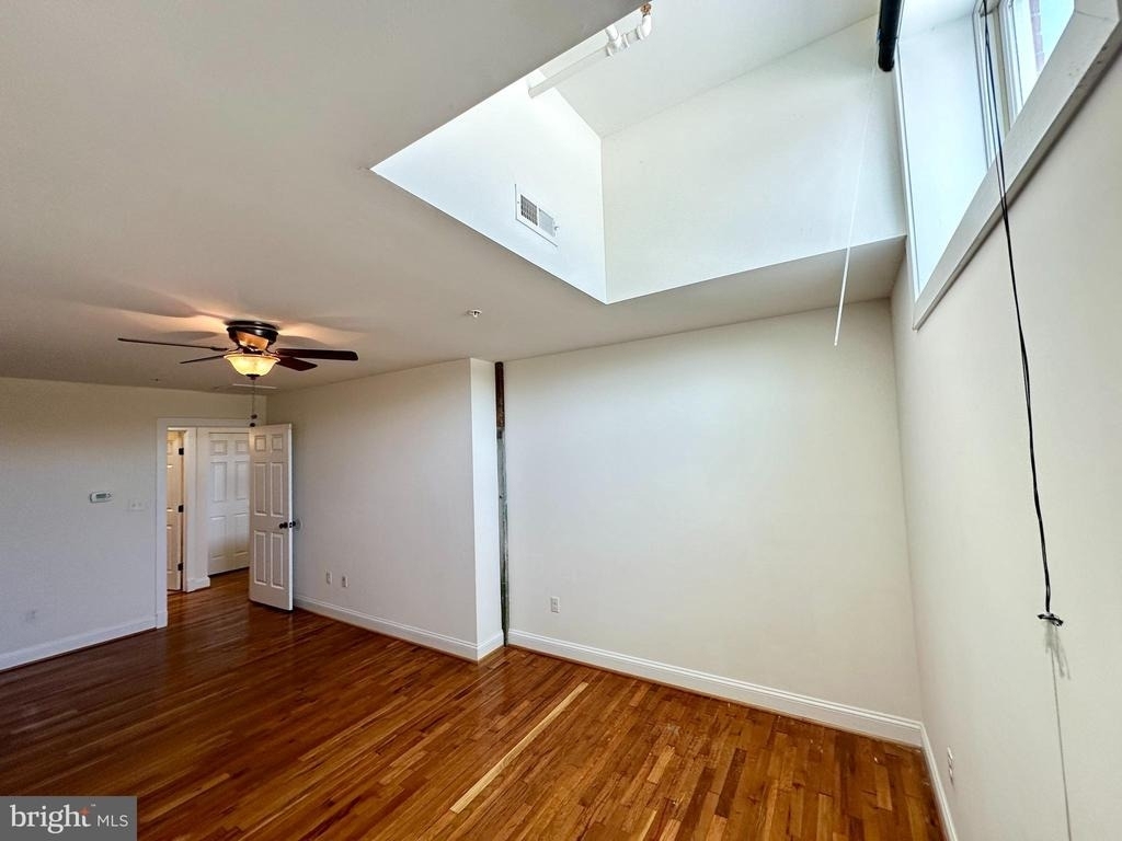 302 N Cameron Street - Photo 13