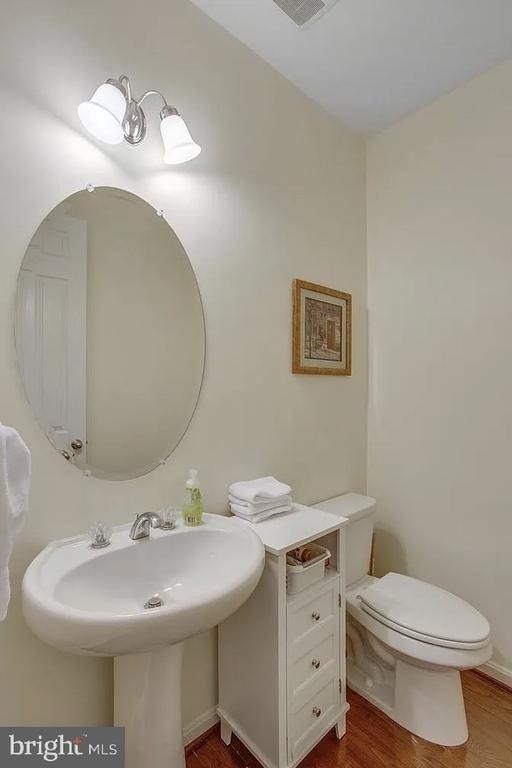 216 Apricot Street - Photo 12