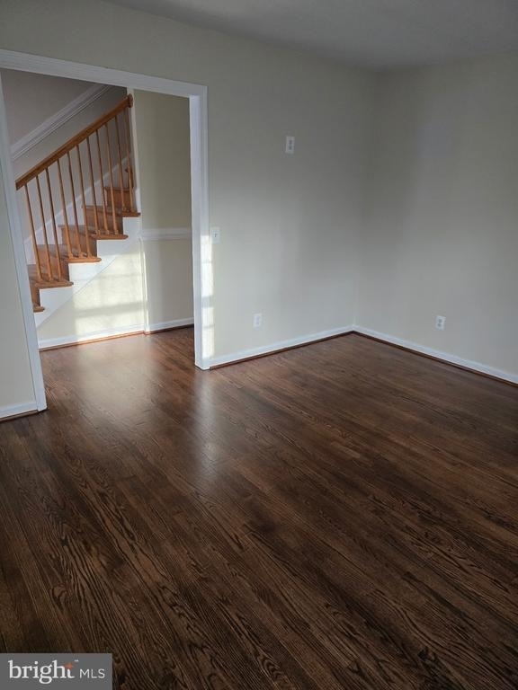439 Ridgemore - Photo 2