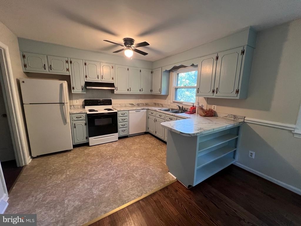 439 Ridgemore - Photo 6