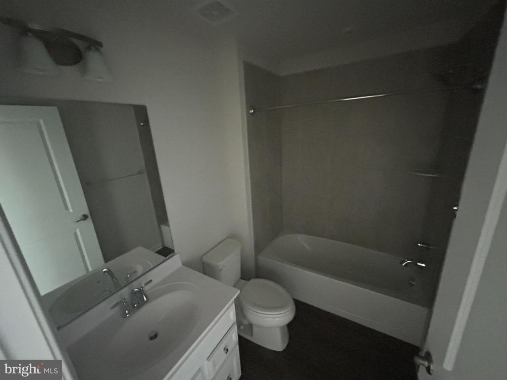 36072 Coyote - Photo 17