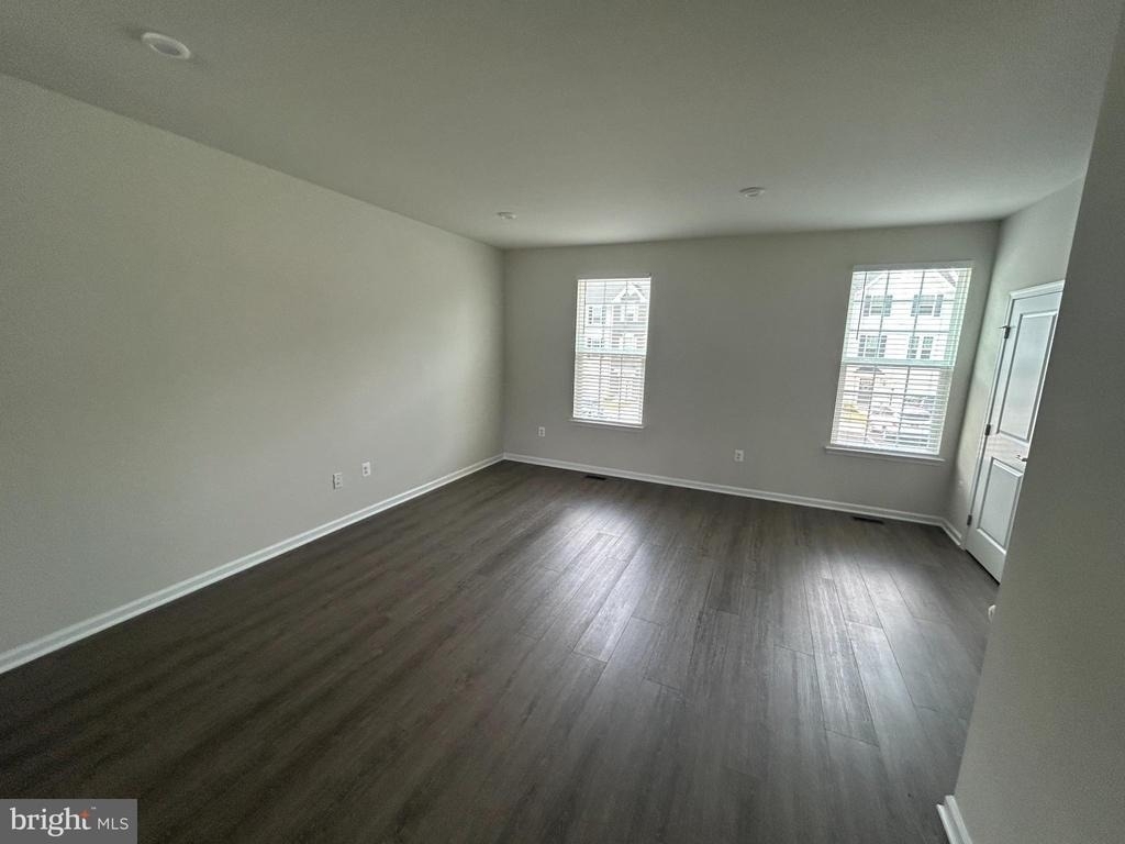 36072 Coyote - Photo 11
