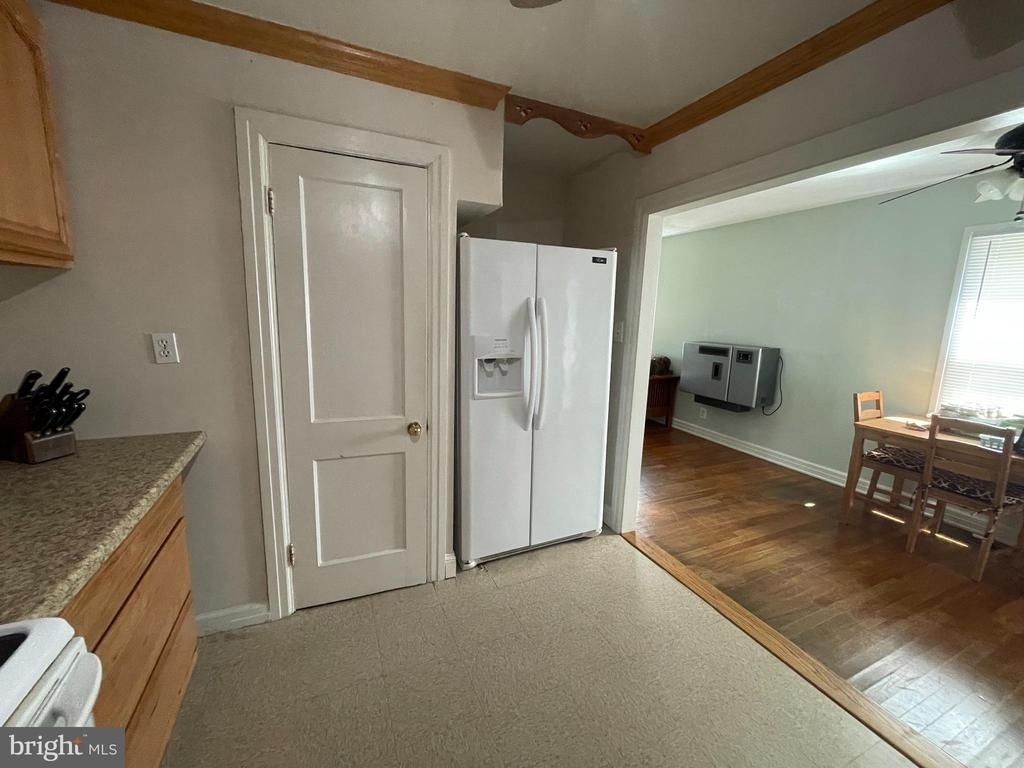 6062 Potomac Drive - Photo 3